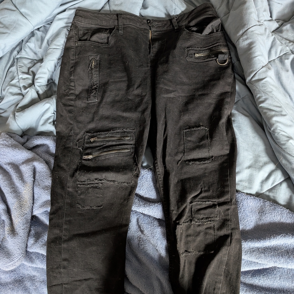 Hot Topic Black Distressed Skinny Jeans
